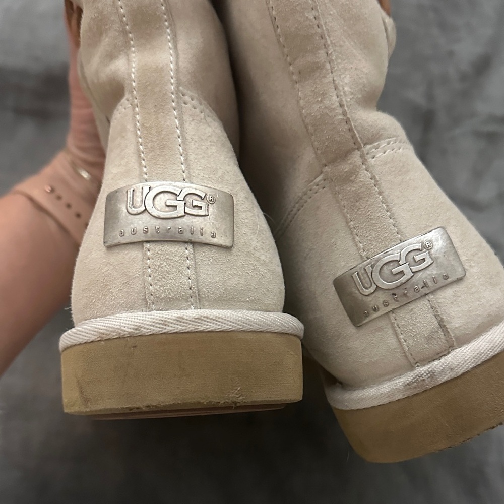 Women's Cream Fur-Lined Boots - Picture 2 of 6